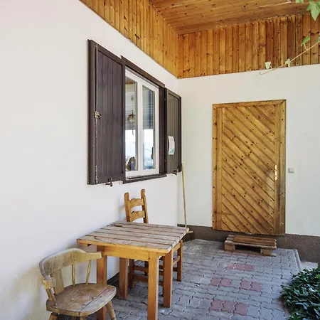 Minihaus In Den Bergen/ Small Mountain House