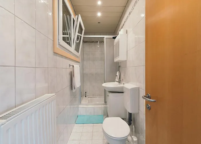 Minihaus In Den Bergen/ Small Mountain House Ferienhaus *